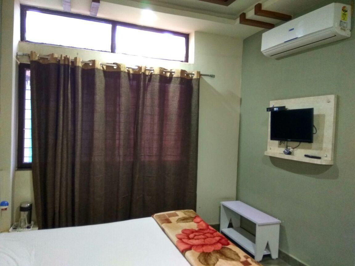Hotel Vinayak Residency Itarsi Ngoại thất bức ảnh